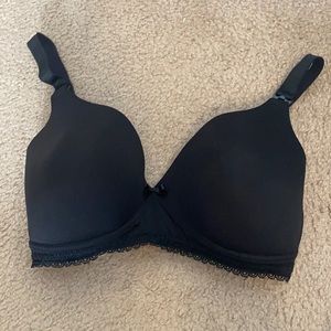 Black Wireless Nursing Bra